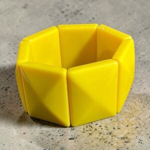 Bold Yellow Geometric Stretch Bracelet